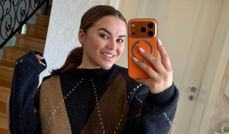 Ce face Carmen de la Sălciua pentru a rămâne însărcinată. Sfatul pe care l-a primit de la o fană: „Dorința mea a fost împlinită”